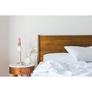 Does Vitamin C Affect Sleep? (What Science Says + Best Timing)